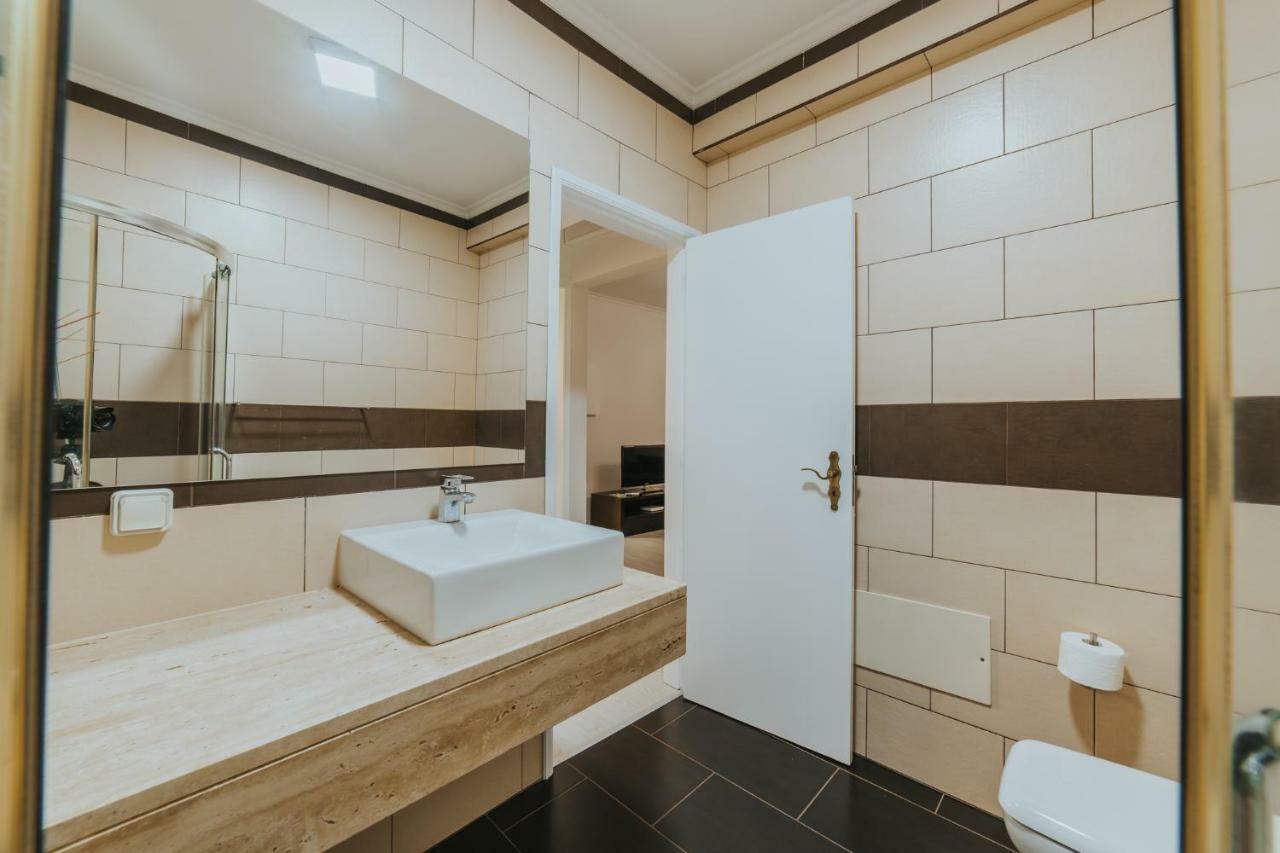 Old City Apartment Φουνκάλ Εξωτερικό φωτογραφία